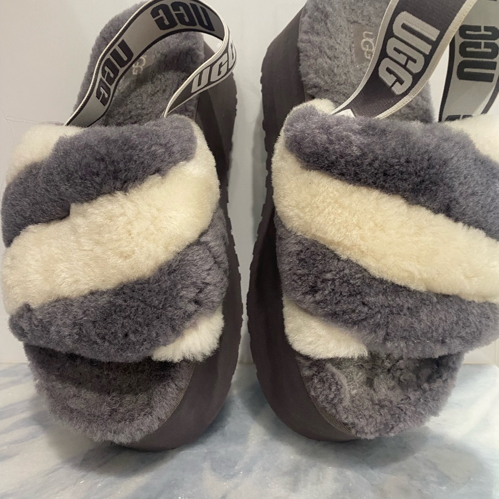 UGG Cozy Gray Slippers